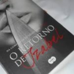 O Retorno de Izabel: Na Companhia de Assassinos livro 2 ( J. A. Redmerski)│Resenha